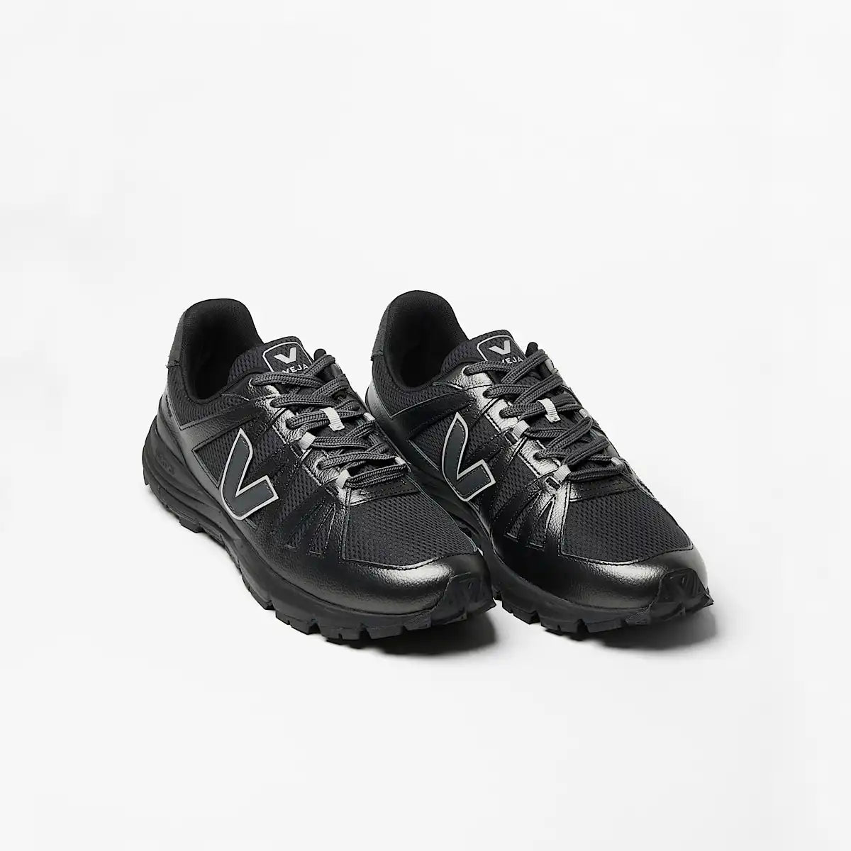 SALAR ALVEOMESH BLACK TITANIUM BLACK