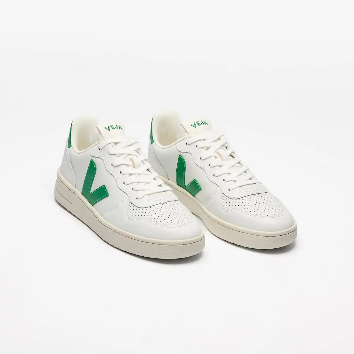 V-10 LEATHER WHITE EMERAUDE